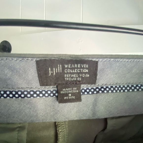 J.Jill Wearever Refined Woven Trouser - 8P - Olive Green - Picture 4 of 8